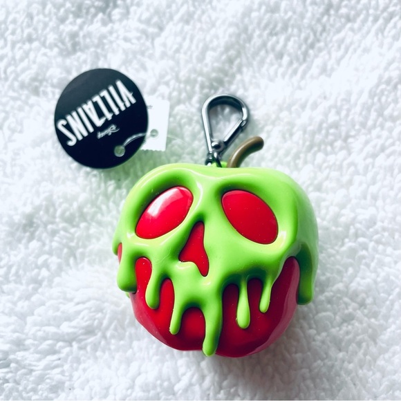 🍎✨ Bath & Body Works Villains – Evil Queen PocketBac + Poison Apple Holder ✨🖤 - Picture 3 of 7